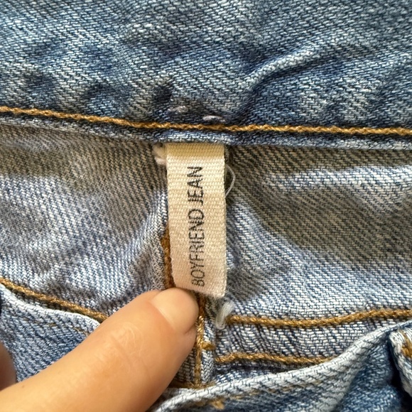 REVOLVE |  Rag & Bone Boyfriend Jeans 24 | Low Rise Distressed - Picture 7 of 9